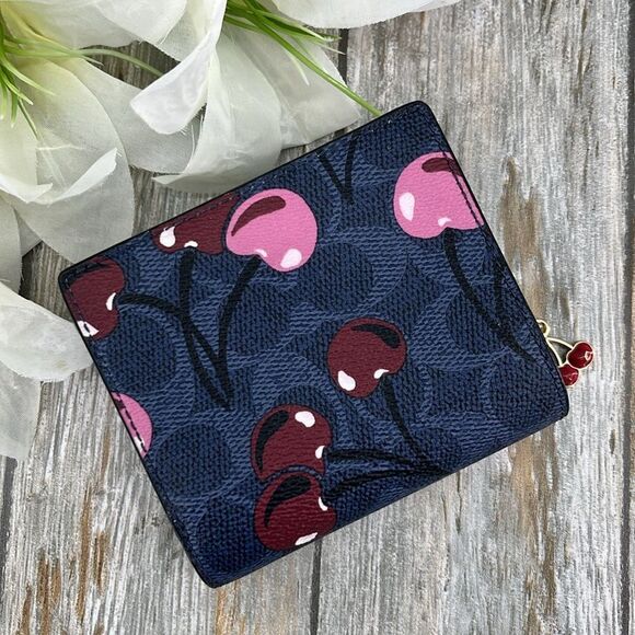 Coach Snap Wallet In Signature Canvas With Cherry Print & Cherry Charm Bag Purse - Picture 4 of 8